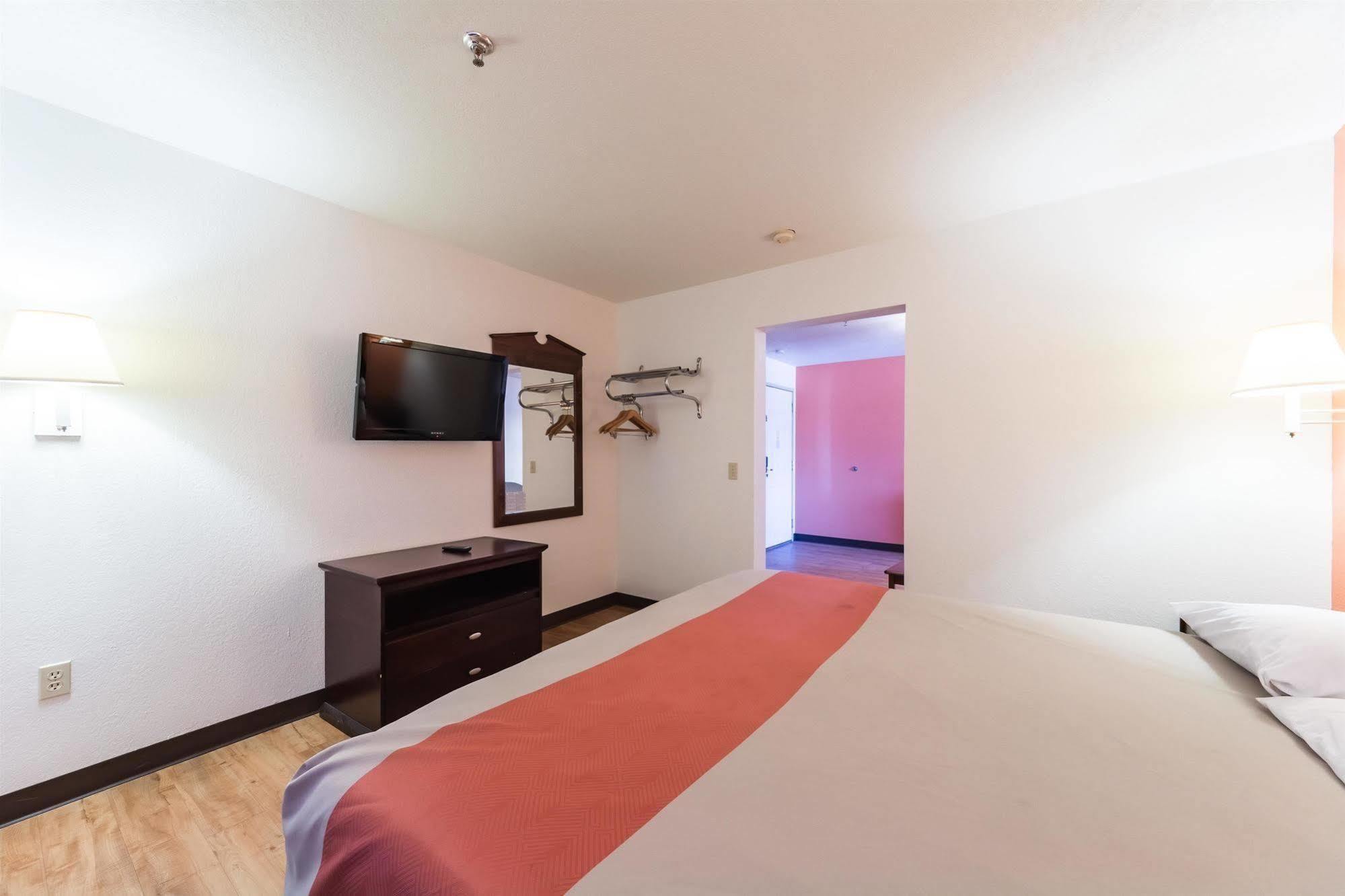 Quality Inn & Suites 章克申 外观 照片